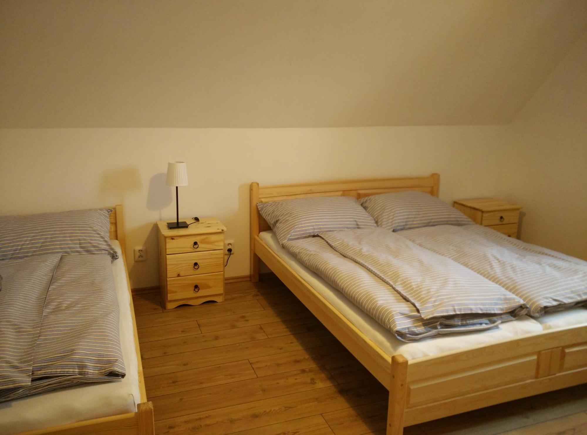 Chalupy ABJ a Apartmány ve Stodole ABJ Kraličák Stare Mesto  Room photo