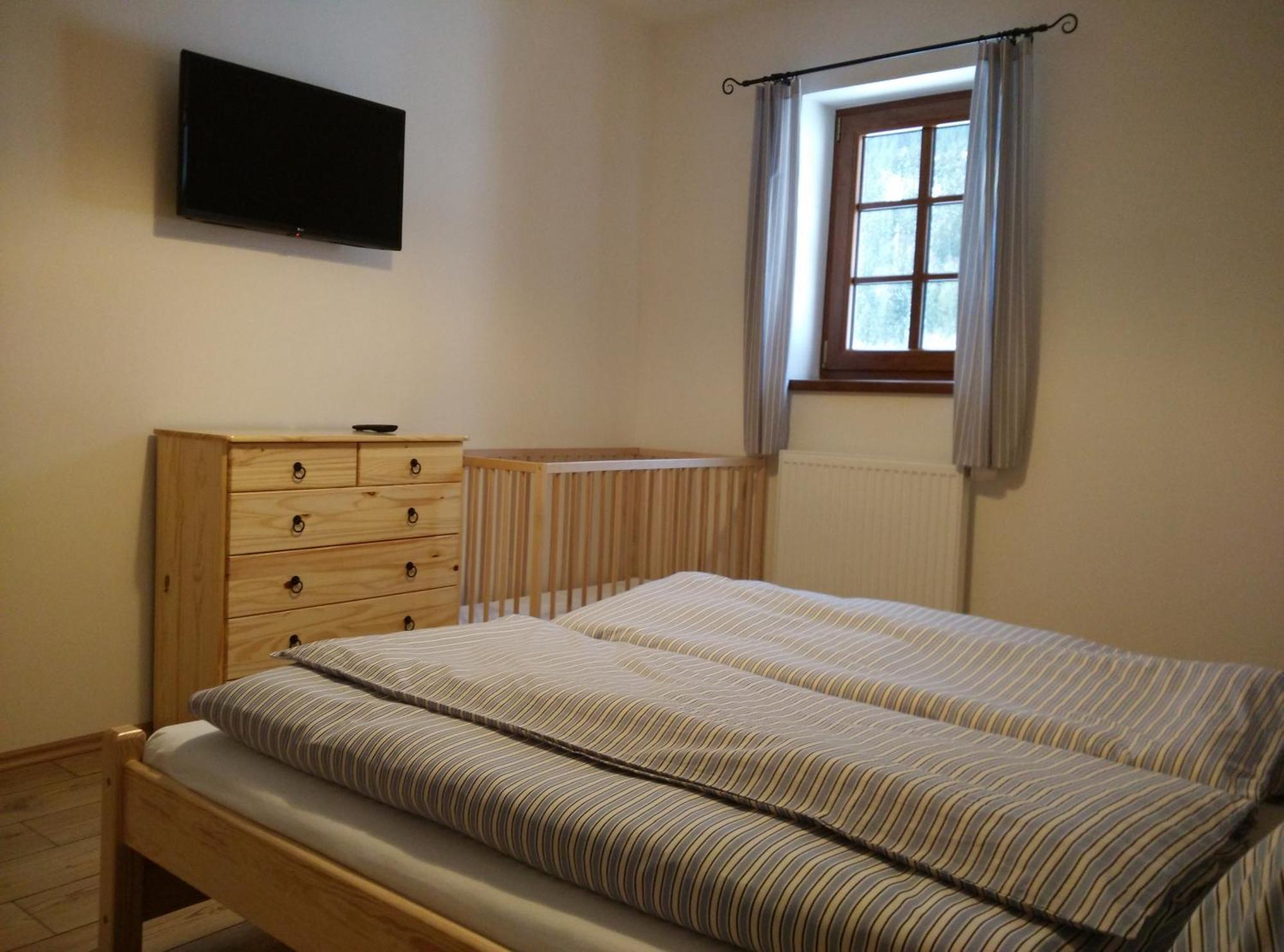 Chalupy ABJ a Apartmány ve Stodole ABJ Kraličák Stare Mesto  Room photo