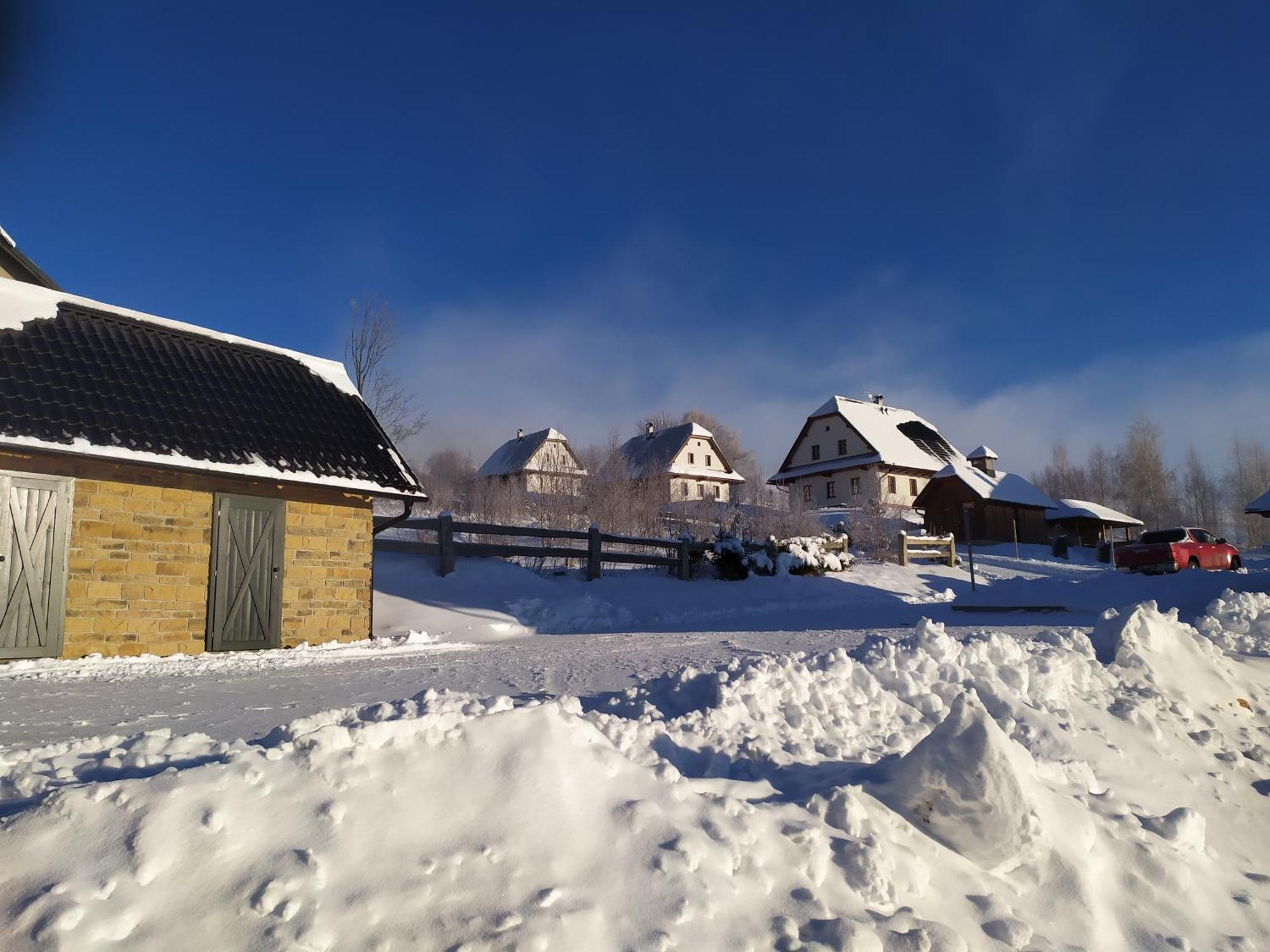 Chalupy ABJ a Apartmány ve Stodole ABJ Kraličák Stare Mesto  Exterior photo