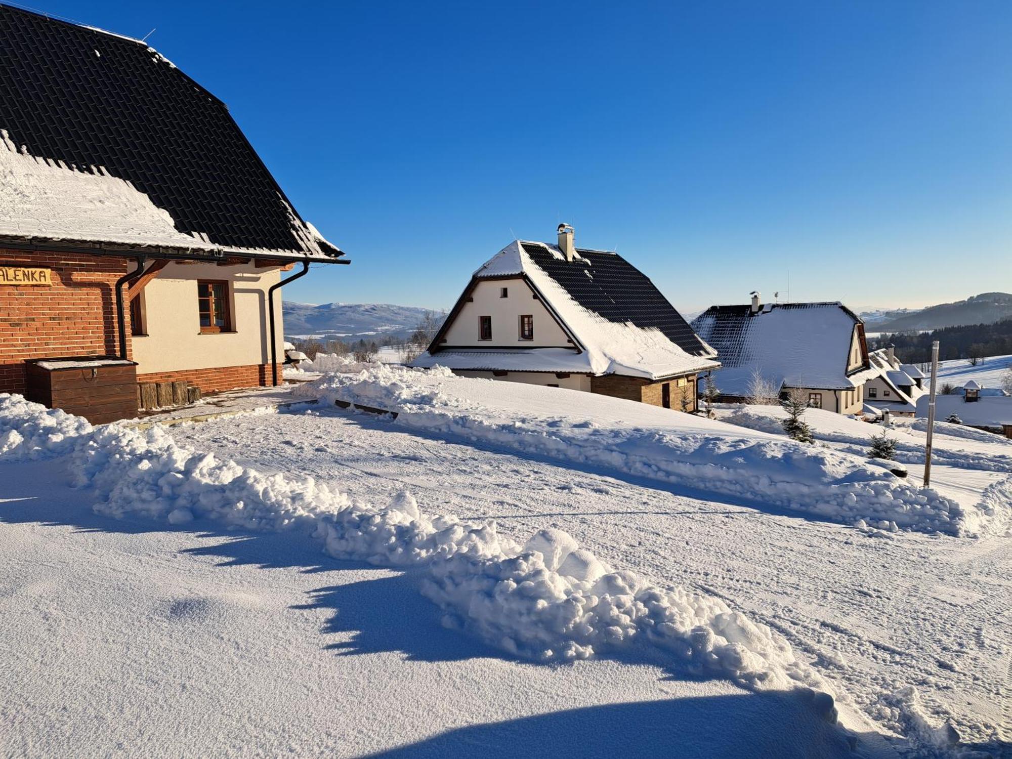 Chalupy ABJ a Apartmány ve Stodole ABJ Kraličák Stare Mesto  Exterior photo